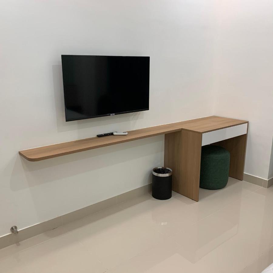 Tan Cuu Long Hotel Ho Chi Minh City Bagian luar foto