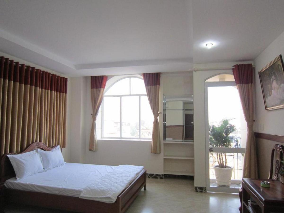 Tan Cuu Long Hotel Ho Chi Minh City Bagian luar foto